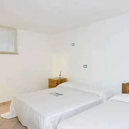 Rp01 - Cesenatico, Ampio Con Giardino Vicino Al Mare
