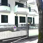 Rp01 - Cesenatico, Ampio Con Giardino Vicino Al Mare Cesenatico